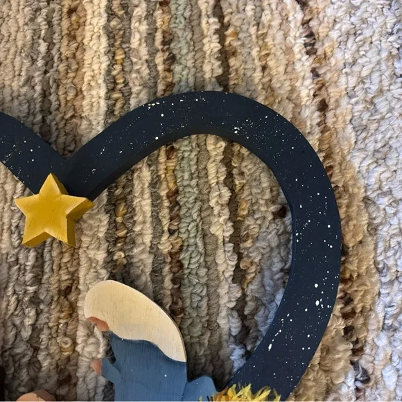 Wooden Nativity Hanging Piece - Picture 6 of 9